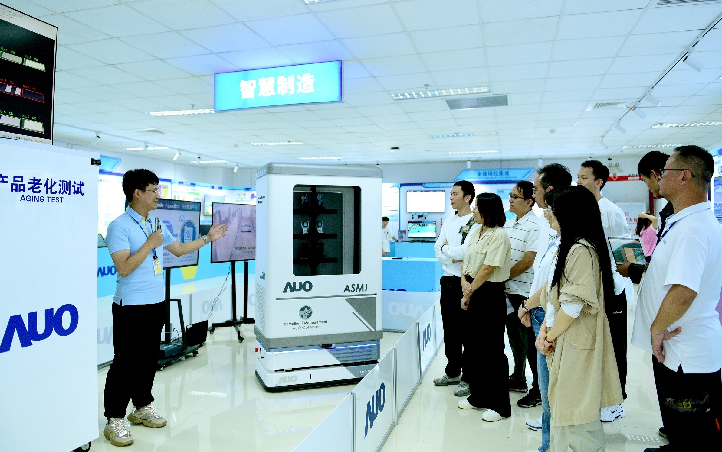 沐鸣2平台厦门将5G+ABC沐鸣2串联生产管理全流程，打通研发、采购、生管、制程、设备、质量等产品全生命周期制造流程，完成数字化设计、智慧供应链、智能座舱、全流程设备管理、数据驱动优化、智慧在线检测、智慧品管等自适应生产模式升级